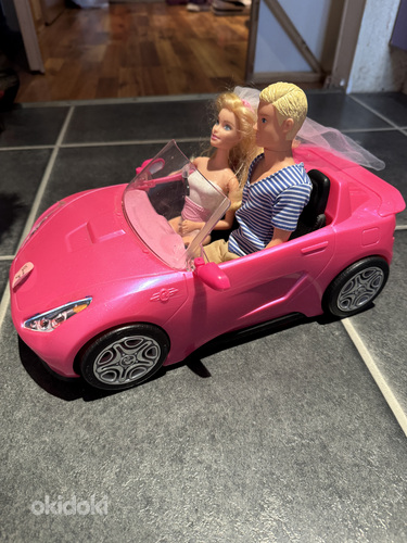 Barbie машина и куклы (фото #2)