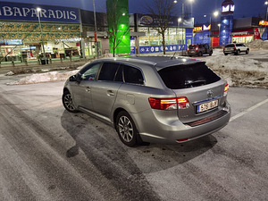 Toyota Avensis LPG (6 foto / 13)