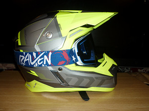 Krossikiver MT SYNCHRONY SPEC GLOSS Titan/Fluor (9 foto / 10)