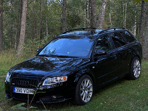 Audi A4 B7 3.0 TDI 150kW Quattro S-Line (2 foto / 15)