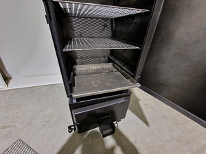 Suitsetaja ST-XL (4 foto / 10)