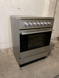 Electroluxi elektripliit ahjuga (ideaalne) (2 foto / 5)