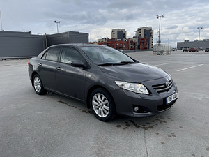 Toyota Corolla 1.6 (47000km) (1 foto / 15)
