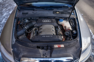 Audi A6 C6 (136 тыс км) 3.2 бензин (10 фото из 14)