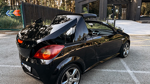 Opel Tigra 1.8 Cabiolet (5 foto / 10)