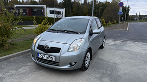 Toyota Yaris 1.4d 2008 (154000km) Webasto (1 foto / 14)