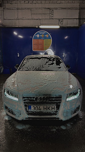 Audi A5 Coupe 3.0 176 KW (4 foto / 9)