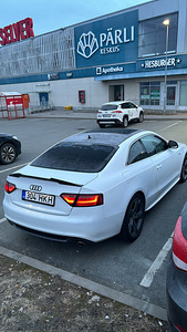 Audi A5 Coupe 3.0 176 KW (5 foto / 9)