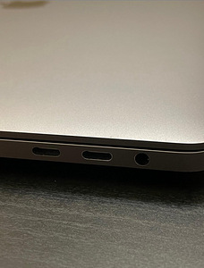 Macbook Pro 16 i9/1Tb/16Gb/ Space Grey (3 foto / 8)