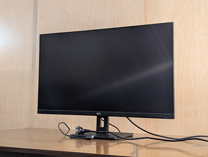 Monitor AOC U32E2N 32" UHD 4K 60Hz (1 foto / 8)