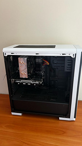 Arvuti + Monitor (2 foto / 3)