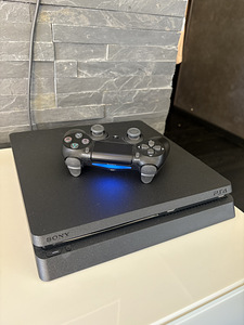 Sony Playstation 4 slim 512Gb + 4 mängu (1 foto / 3)