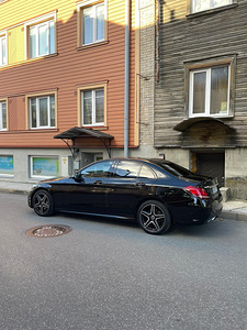 Mercedes-Benz C 200 AMG Line 1.6 118kW (3 foto / 8)