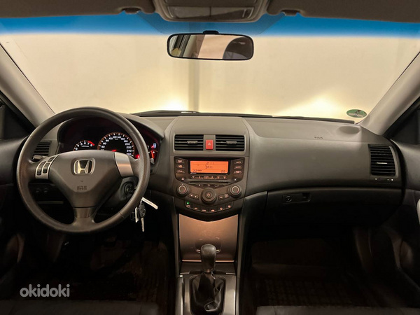 Honda Accord 2.0 114kW (фото #6)