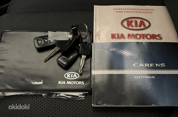 Kia Carens 2.0 103kW (фото #12)