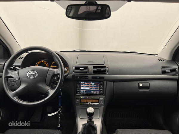 Toyota Avensis Facelift 2.0 93kW (foto #6)