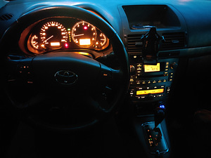 Toyota Avensis 2008 2.0 108kw (6 foto / 7)