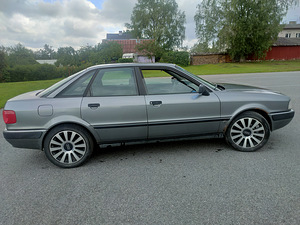 Audi 80 b4 1.9tdi 66kw (3 foto / 9)