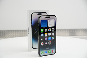 Apple iPhone 14 Pro Max 128GB Space Gray (3 foto / 6)