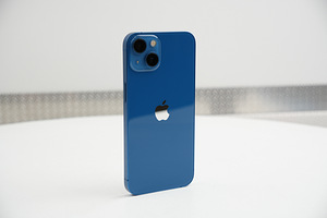 Apple iPhone 13 128GB Blue (3 foto / 6)