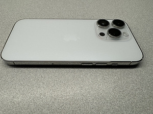 iPHONE 14 Pro 512 GB, valge (2 foto / 5)