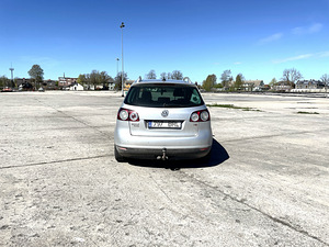 Volkswagen Golf (3 foto / 6)