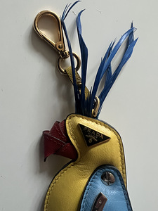 Prada Parrot Bird Leather Bag Charm Key Ring (3 foto / 5)