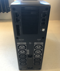 ИБП APC Back-UPS Pro 1500 (3 фото из 4)