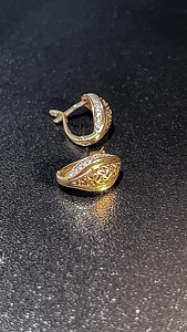 Золотые серьги 585 (3 фото из 3)
