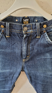 LEE 30/32 (7 фото из 8)