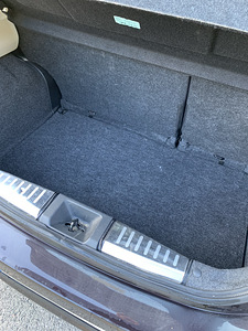 Nissan Micra 2014 (7 фото из 7)