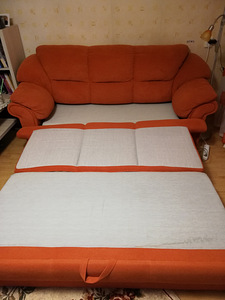 Diivanvoodi ja tugitool (2 foto / 4)