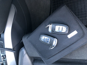 AUDI A4 3.0 TDI 176 kw S-Line (10 foto / 10)