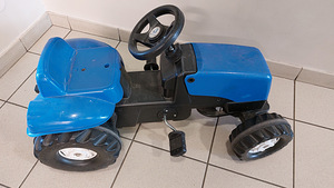 Laste traktor (2 foto / 2)