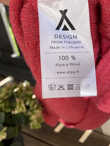 Uueväärne 100% alpaka kardigan või kleit (4 foto / 9)