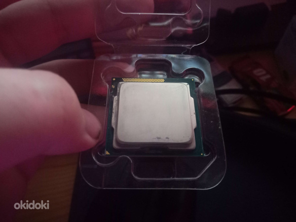 Intel Core I7-3770 (фото #1)