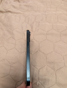 iPhone 14 , 128 GB (5 foto / 5)