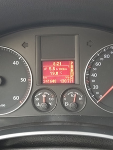 Volkswagen Jetta 2007 (8 foto / 8)
