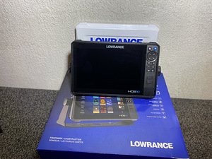 LOWRANCE HDS-10 PRO LIVE koos Active Imaging 3-ühes (1 foto / 10)