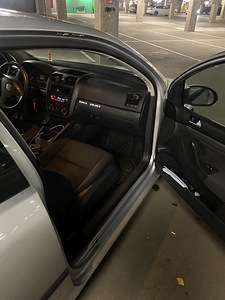 Volkswagen Golf MK5 2.0SDI (10 foto / 12)