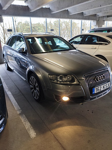 Audi A6 Allroad (7 фото из 8)
