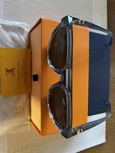 Louis Vuitton Z2085E meeste päikeseprillid (4 foto / 8)