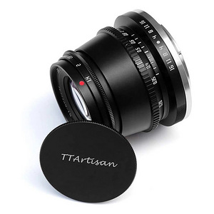 Объектив 35mm f1.4 (новый) for Sony E mount (1 фото из 4)