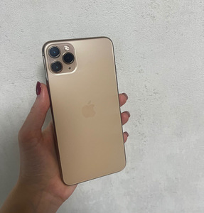 iPhone 11 Pro Max 256gb (3 фото из 5)