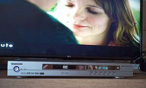 DVD плеер Yakumo DVD Master DX4 (3 фото из 4)