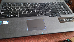 Samsung NP R530 (3 foto / 6)