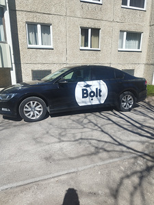 Аренда авто (1 фото из 1)