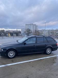 BMW E39 525D 2003 125 кВт (2 фото из 12)