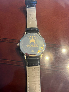Uus Rolex Dublikaat ainueksenplar Kullas meeste käekell (5 foto / 5)