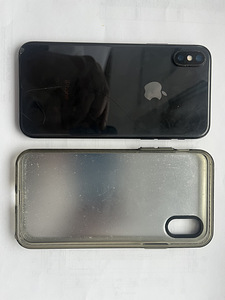 iPhone X 64 серый (2 фото из 6)